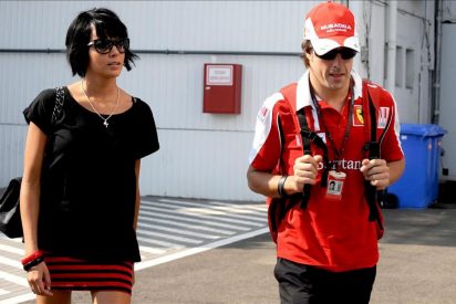 Raquel del Rosario no cambiaría a Alonso por ninguno, ni siquiera por Clooney