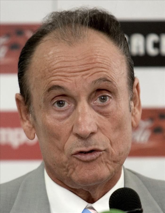 La Audiencia de Sevilla confirma la intervenci&oacute;n de las acciones de Lopera en el Betis