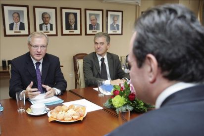 La UE revisa las reformas econ&oacute;micas griegas para aprobar un nuevo pr&eacute;stamo