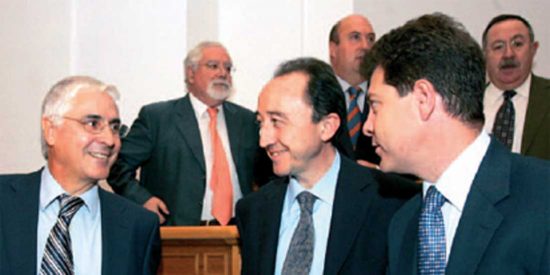 El socialista Barreda cabrea a los funcionarios por 'descuidarse' y retardar un concurso de traslados