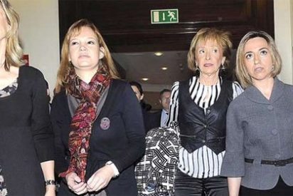 Chac&oacute;n opta ya abiertamente a suceder a Zapatero y frena la carrera de Rubalcaba