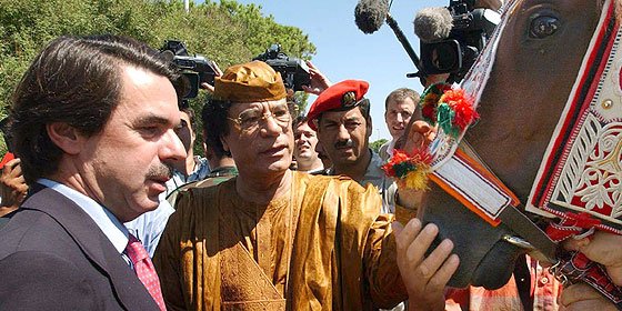 Las fuerzas de Gadafi repelen un segundo ataque rebelde contra Bin Jawad