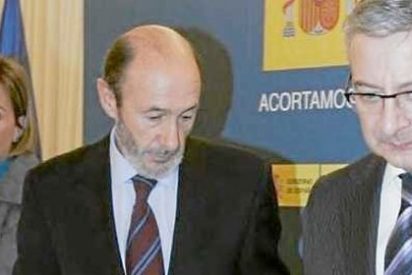 Chac&oacute;n y sus partidarios acusan a Blanco de venderse a Rubalcaba