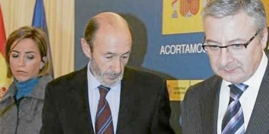 Chac&oacute;n y sus partidarios acusan a Blanco de venderse a Rubalcaba