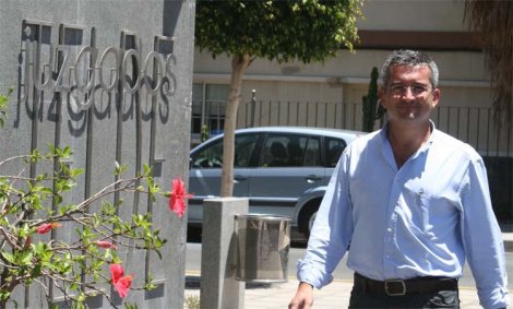 Saque la n&oacute;mina, Sosa