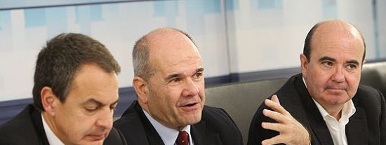 El PSOE se agrieta 48 horas despu&eacute;s de la 'fuga' de Zapatero