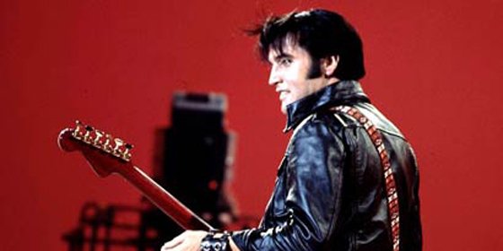 Elvis deja de ser 'el rey' en EEUU