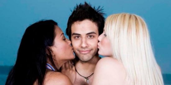 Mujeres y Hombres: Las 10 fantas&iacute;as m&aacute;s comunes de la gente corriente y moliente