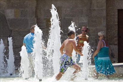 Andaluc&iacute;a y Extremadura en alerta por calor y las Islas Baleares por lluvias