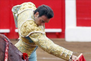 Toros: Triunfan Ponce en Huesca, y El Cordob&eacute;s y Luque en El Escorial