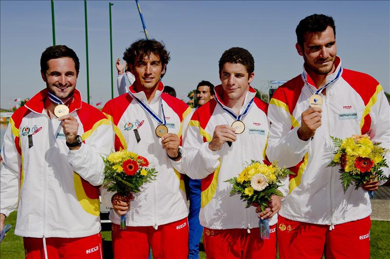 Espa&ntilde;a cerr&oacute; con cuatro medallas, oro en relevo, y al menos dos pases a los Juegos Ol&iacute;mpicos