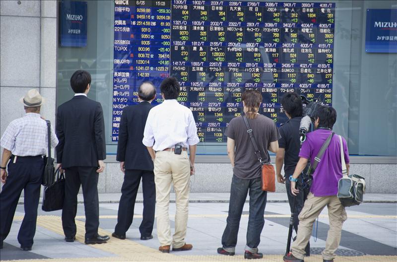 El &iacute;ndice Nikkei baj&oacute; 27,73 puntos, el 0,32 por ciento, hasta 8.744,63 puntos