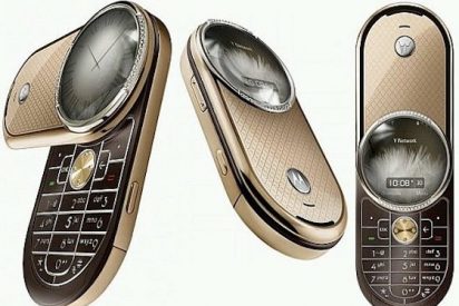 Google compra Motorola para hacer frente a Apple