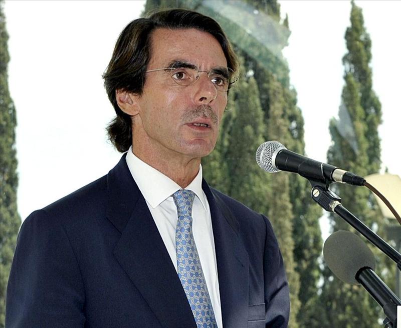 Aznar alerta del riesgo de que la UE tal como es hoy se vuelva "insostenible"