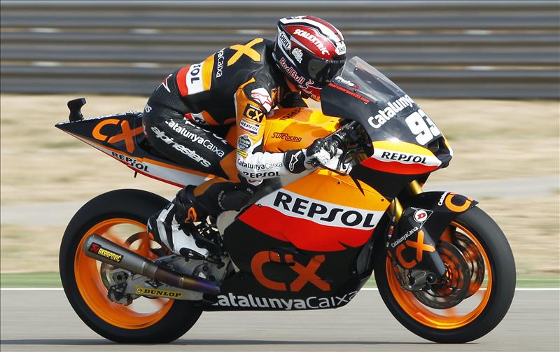 Lucha de titanes y nueva victoria para Marc M&aacute;rquez