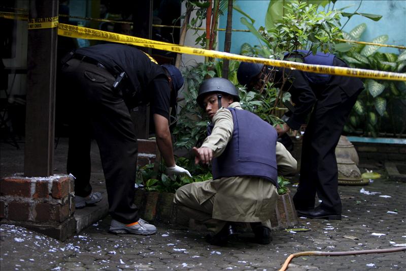 Al menos dos muertos y 14 heridos en un atentado contra una iglesia en Indonesia
