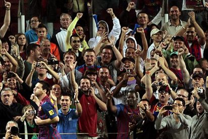 El Betis conserva el liderato en jornada goleadora de Barcelona y Madrid