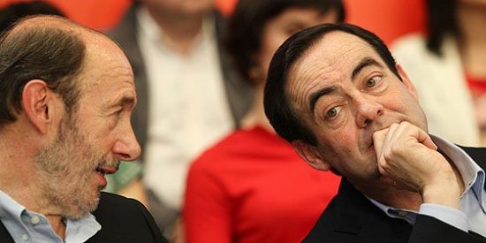 La prensa rojilla 'pasapalabra' de los pol&iacute;ticos millonarios del PSOE