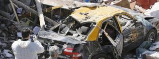 "Vimos caer del cielo una bola de fuego que impact&oacute; contra dos viviendas"