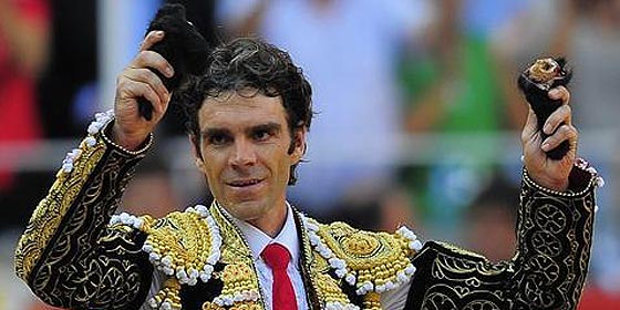 Jos&eacute; Tom&aacute;s