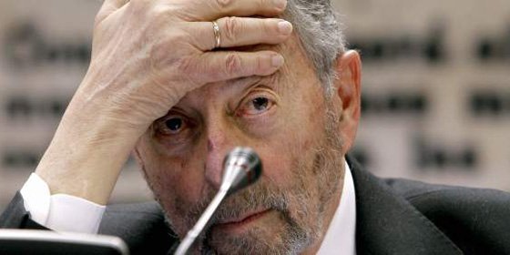 'Limpia' en TVE: los "enchufados" de Oliart, a la calle