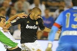 El Real Madrid tropieza de nuevo y la prensa duda de Mourinho
