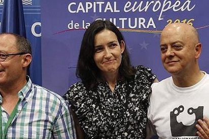 Enrique Dans 'descuartiza' a la ministra &Aacute;ngeles Gonz&aacute;lez-Sinde
