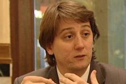 El alcalde socialista de Soria enchufa a su cu&ntilde;ada como jefa de prensa
