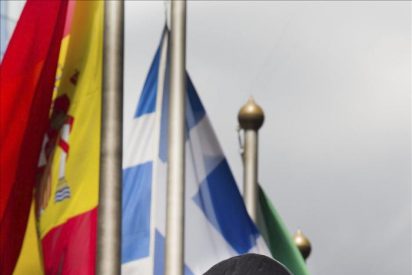 Los l&iacute;deres de UE retrasan la cumbre para finalizar su estrategia anticrisis