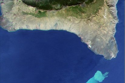 Los cient&iacute;ficos no registran cambios en la evoluci&oacute;n de la erupci&oacute;n submarina