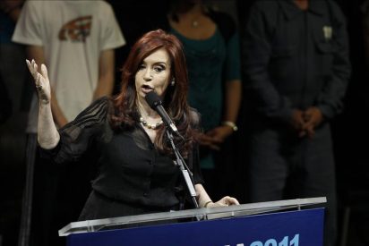 Cristina Fern&aacute;ndez llama a la unidad y apuesta por la integraci&oacute;n en el cierre de campa&ntilde;a