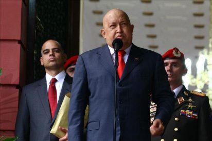 Ch&aacute;vez dice que nuevos an&aacute;lisis confirmaron que no tiene c&aacute;ncer