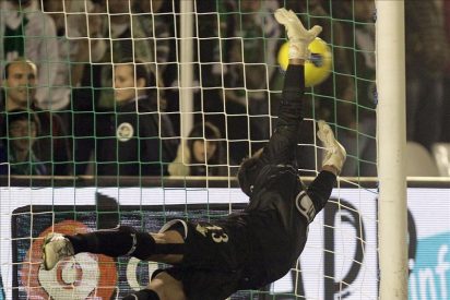 1-0. Primer triunfo del Racing y sexta derrota consecutiva del Betis