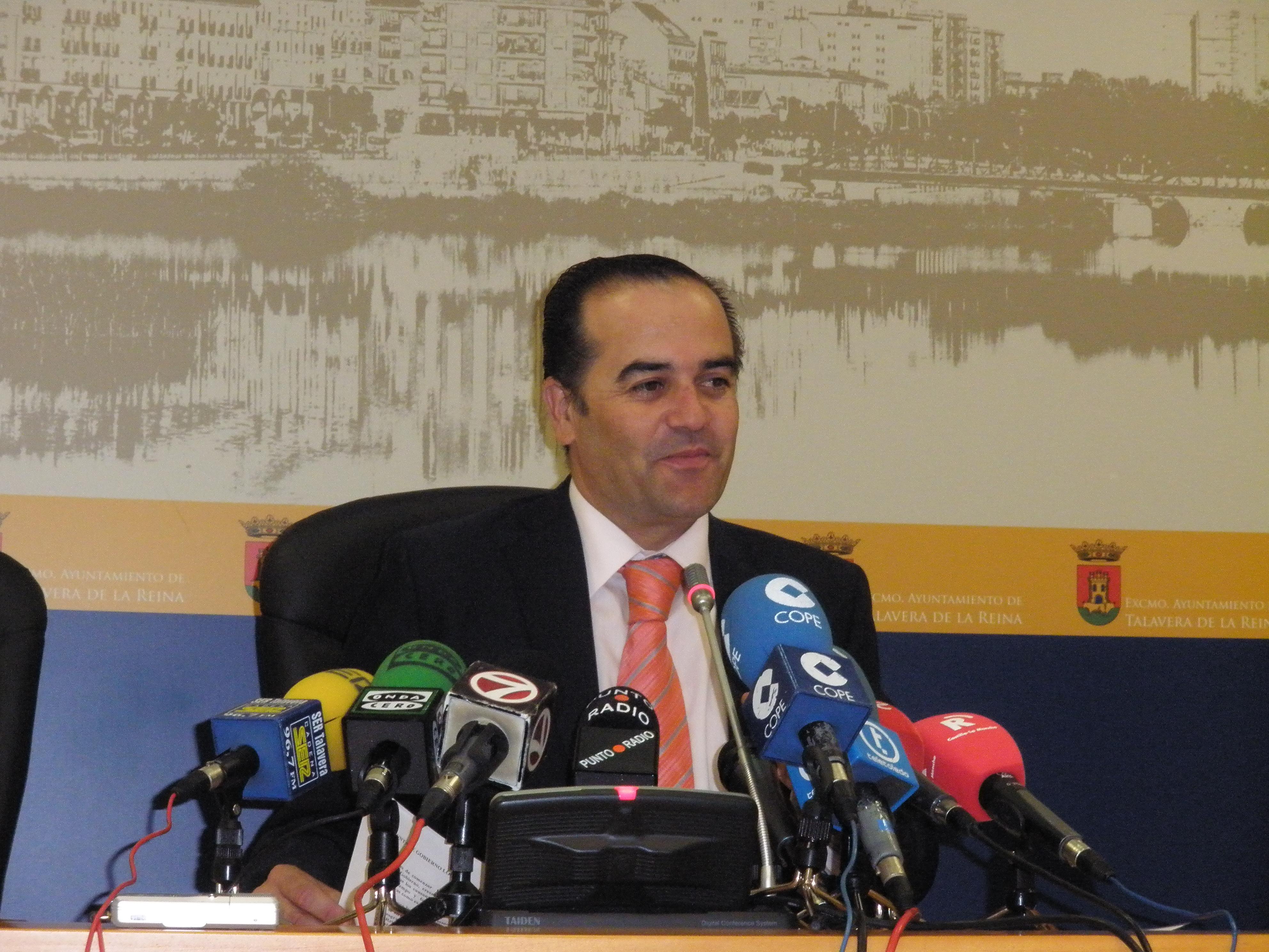 El portavoz de gobierno local insiste en denunciar las persistentes mentiras y tergiversaciones del PSOE