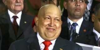 El antiguo m&eacute;dico de Ch&aacute;vez afirma que le quedan dos a&ntilde;os de vida