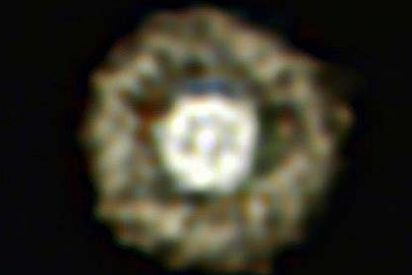 Los astr&oacute;nomos descubren la extra&ntilde;a nebulosa del Huevo frito