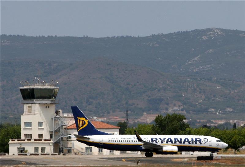 Otro aeropuerto sin aviones... Y van ya más de cinco