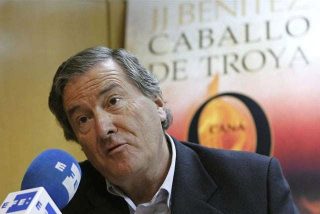 J.J. Ben&iacute;tez asegura que "la Biblia no relata la vida de Jes&uacute;s tal y como fue"