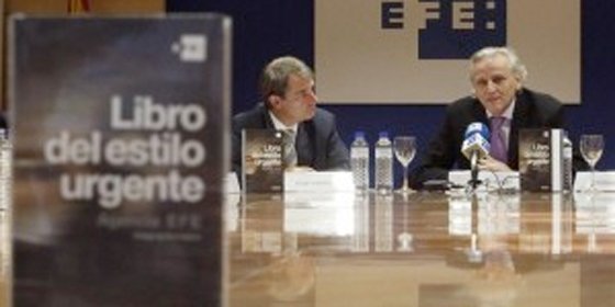 Alex Grijelmo afirma que el peligro no debe llevar al periodista a violar la &eacute;tica