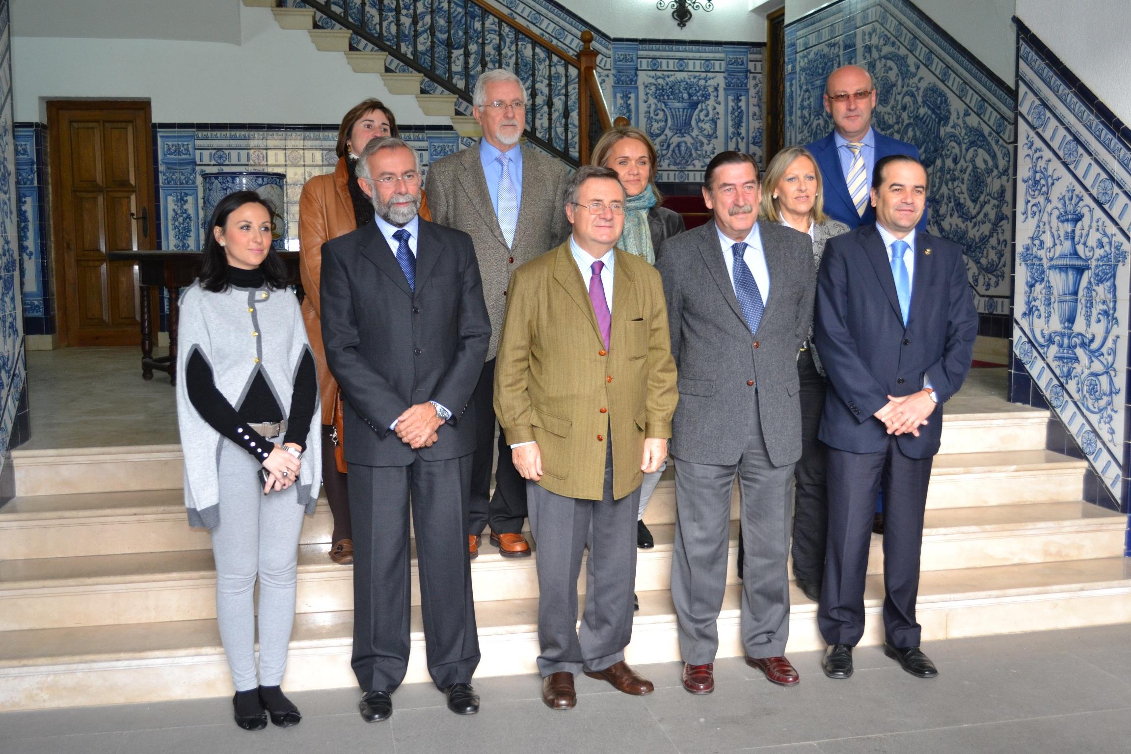 Garc&iacute;a-Tiz&oacute;n da su apoyo a la ciudad en sus tres grandes proyectos: AVE, &aacute;rea log&iacute;stica y eje ferroviario