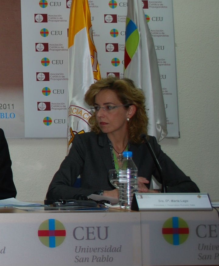 Marta Lago: "Benedicto XVI es el claro ejemplo de comunicaci&oacute;n lograda"