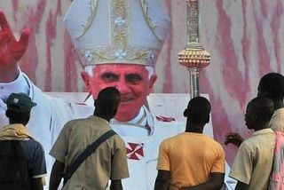 Un "Aleluya" con sones de Bob Marley para el Papa