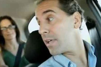 El 'sosias' taxista de Rajoy toma el volante y acelera en Twitter