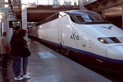 El AVE le corta 'las alas' a los vuelos entre Madrid y Valencia