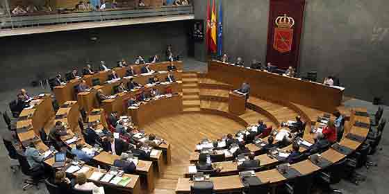 Colectivos y sindicatos se concentrarán para rechazar "los recortes sociales"