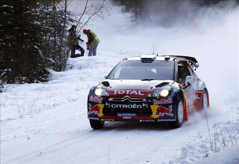 Hirvonen es l&iacute;der del rally de Suecia en el ecuador del primer d&iacute;a