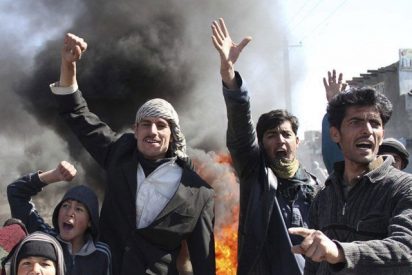 Ocho muertos en Afganist&aacute;n por protestas por la quema del Cor&aacute;n