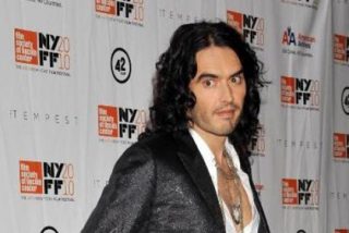 Russell Brand acusado de violaci&oacute;n y agresi&oacute;n sexual en el Reino Unido