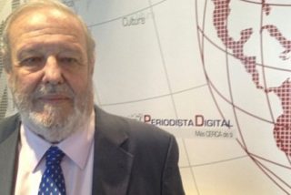 Jos&eacute; Luis Balb&iacute;n: "En La Clave se pretend&iacute;a que la gente opinara despu&eacute;s de verlo, ahora al rev&eacute;s, empiezan opinando y acaban peg&aacute;ndose"