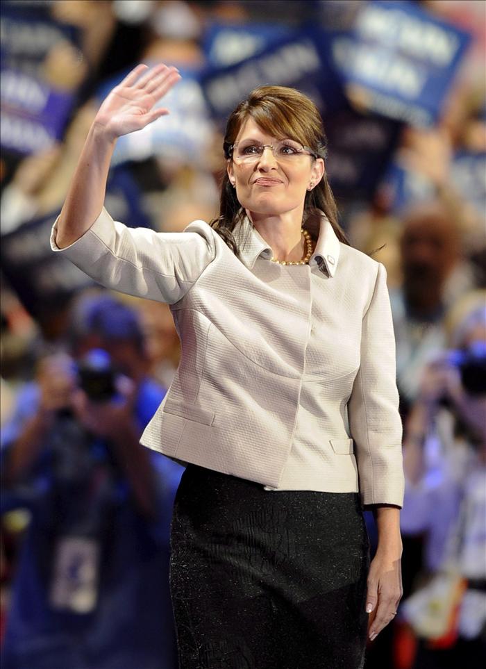 Sarah Palin se burla de s&iacute; misma en su estreno como presentadora